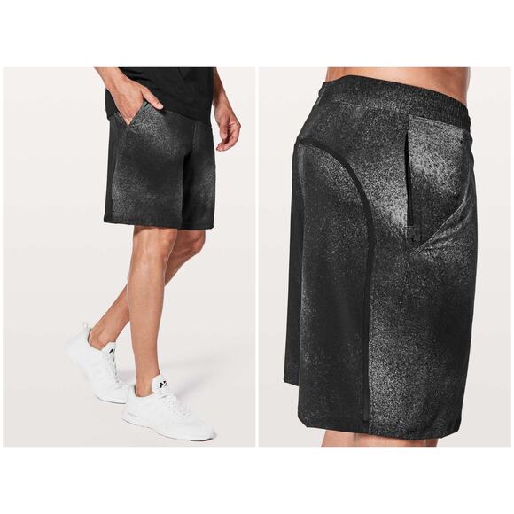 Lululemon Pace Breaker Out Of Mind Short Lined 9" Ocean Spray Ice Grey Black Med - Picture 1 of 6